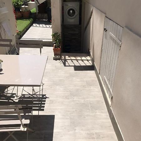 Jolie Appartement Nice Proche Mer Et Aeroport Une Chambre Plus Salon Avec Cuisine Dış mekan fotoğraf